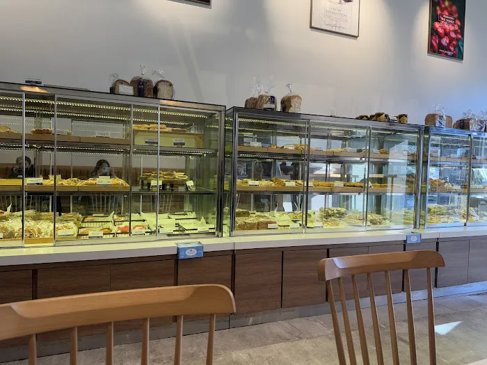 Paris Baguette Picture 5