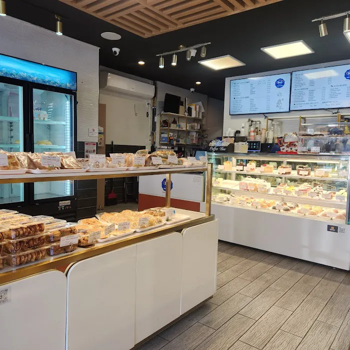Bake and shop Picture 5