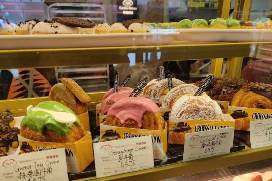 Rainbow Bakery & Cafe