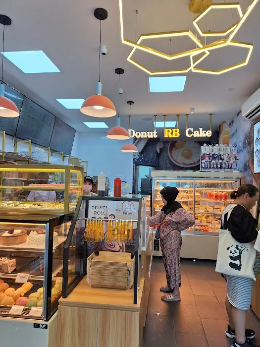 Rainbow Bakery & Cafe Picture 4