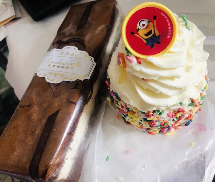 Rainbow Bakery & Cafe Picture 10