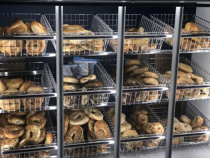 Queens Bagels & Delicatessen Picture 2