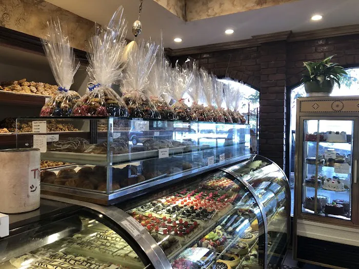 Grandma's Bakery Picture 6