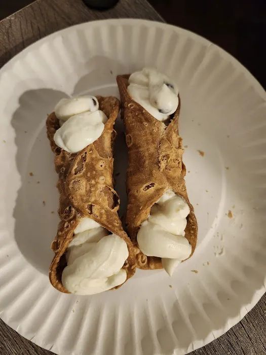 Cannoli Plus Picture 4