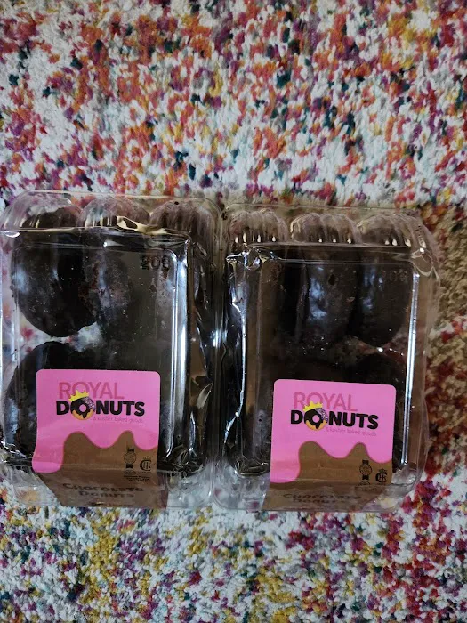 Royal Donuts Picture 5