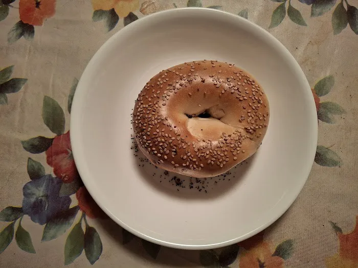 Sam's Bagels Picture 9