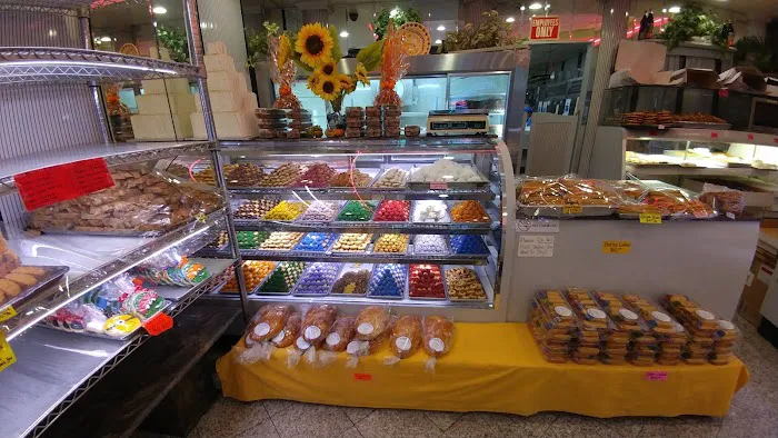 Bay Ridge Bakery Picture 4