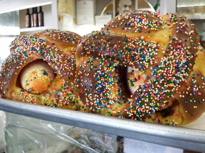 18th Avenue Bakery Picture 10