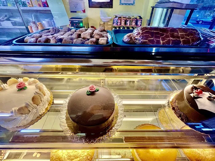 Nita's European Bakery Picture 2