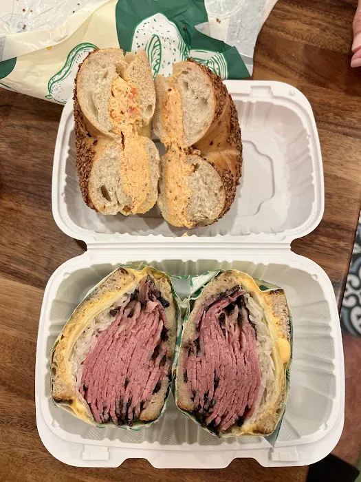 Broad Nosh Bagels Deli & Catering 58th Street Picture 4