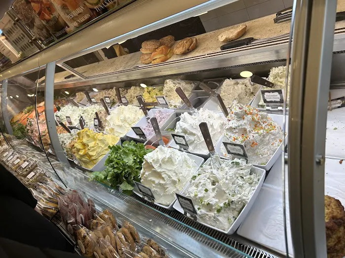 Broad Nosh Bagels Deli & Catering 58th Street Picture 7