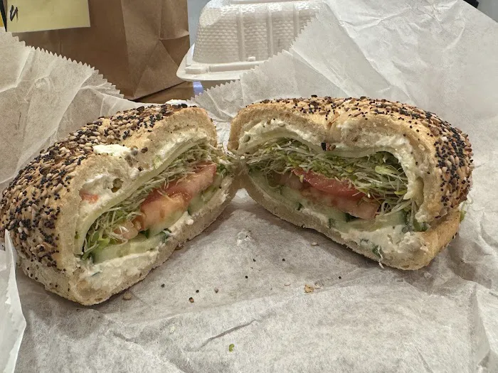 Broad Nosh Bagels Deli & Catering 58th Street Picture 8