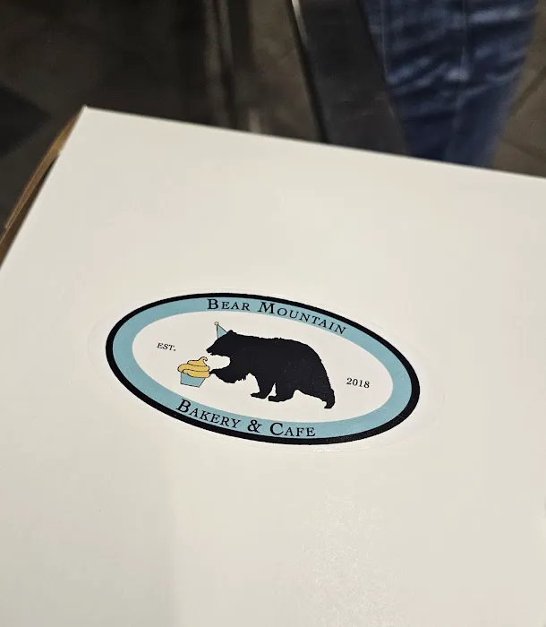 Bear Mountain Bakery and Cafe Picture 2