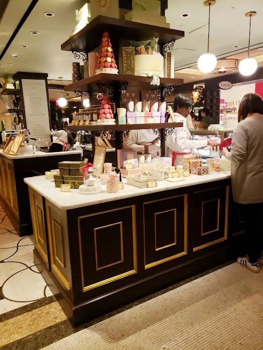 Ladurée Picture 7