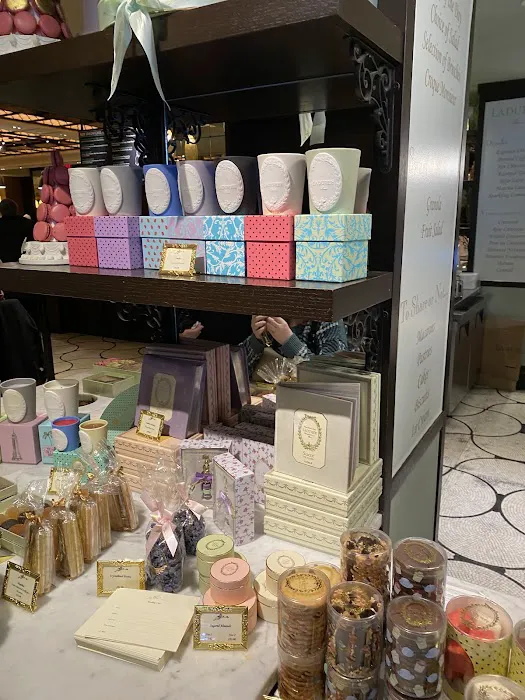 Ladurée Picture 10
