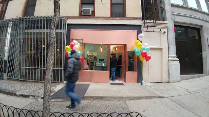 Huascar & Co. Bakeshop Picture 1