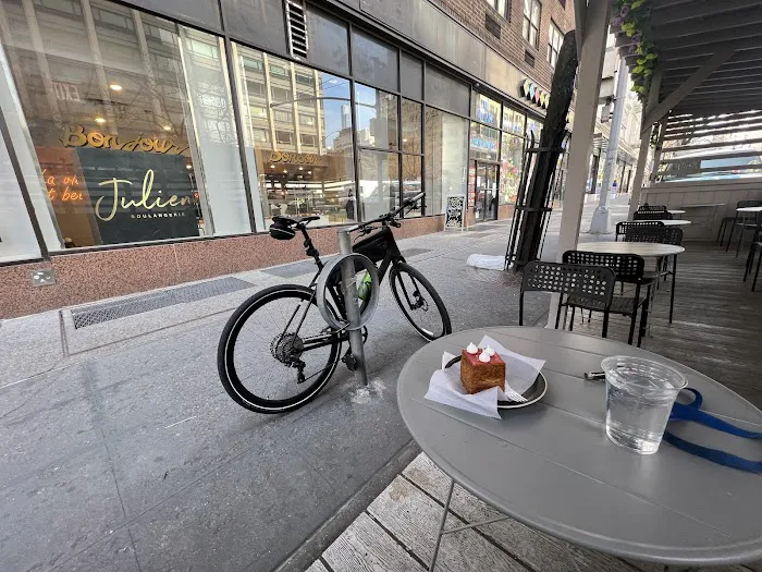 Julien Boulangerie Picture 3