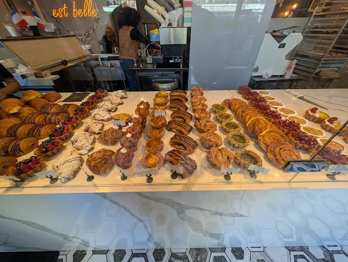 Julien Boulangerie Picture 2