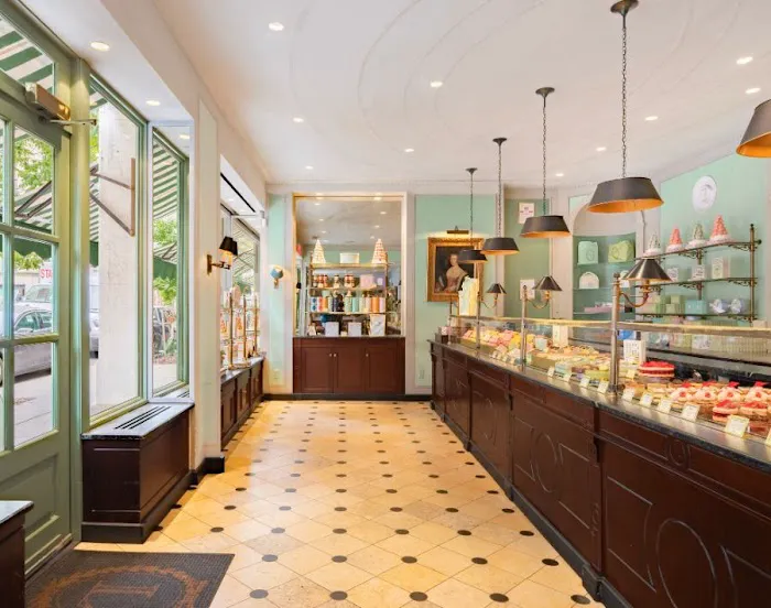 Ladurée Picture 7