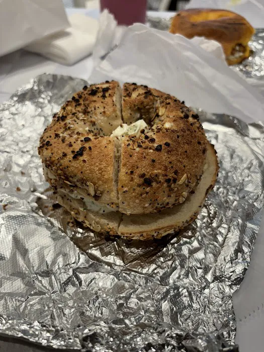 Kossar's Bagels & Bialys Picture 7