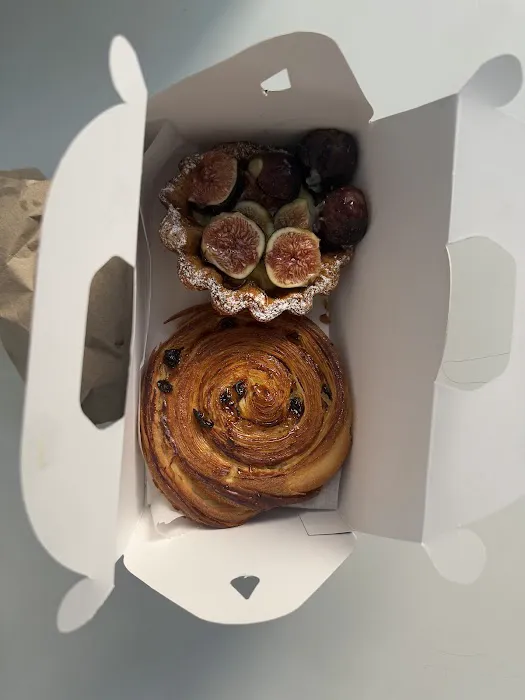 Julien Boulangerie Picture 7