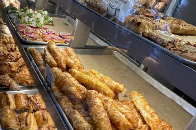 Breads Bakery