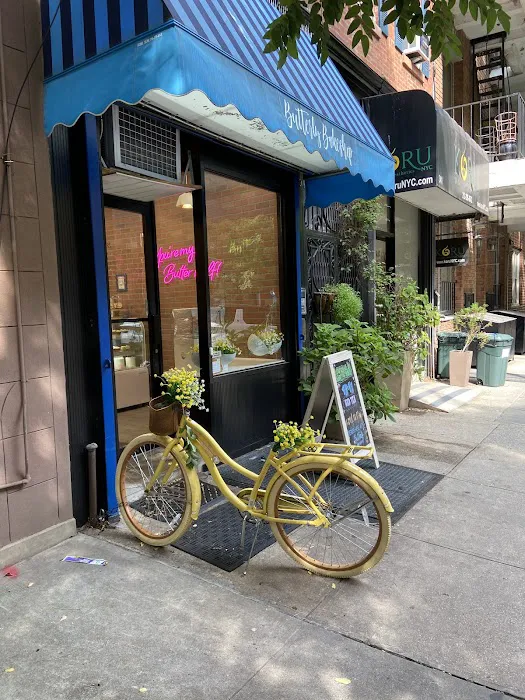 Butterly Bakeshop Picture 2