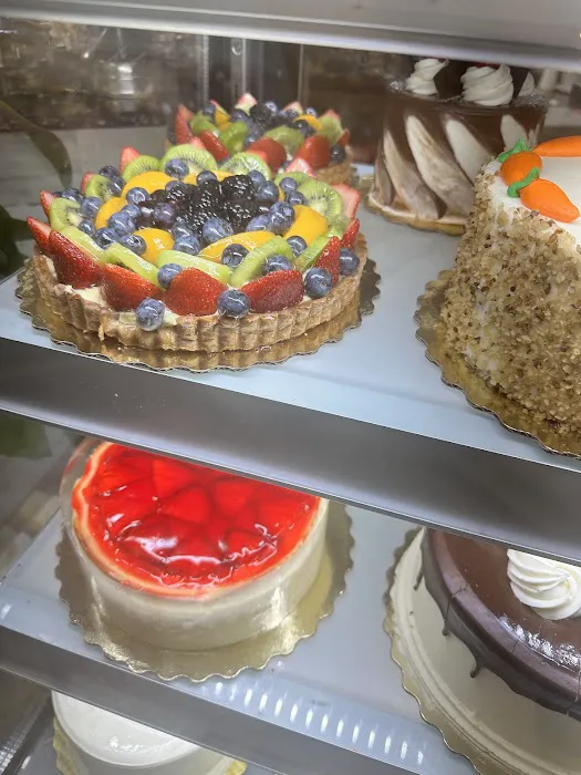 Cookies and Cream Pastry Shop Picture 1