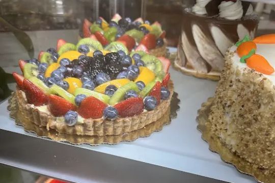 Cookies and Cream Pastry Shop