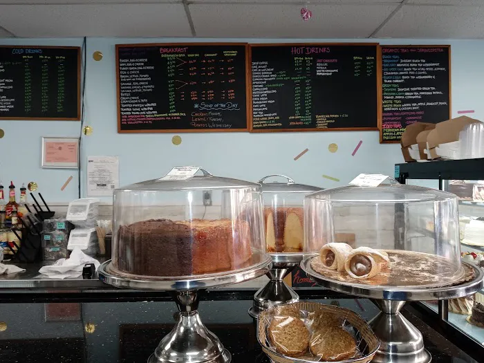 Cookies and Cream Pastry Shop Picture 8