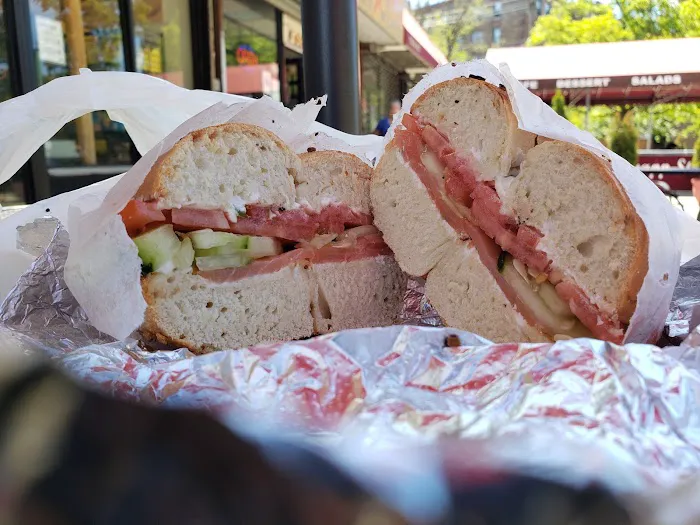 Knapp Street Bagel Cafe Picture 9