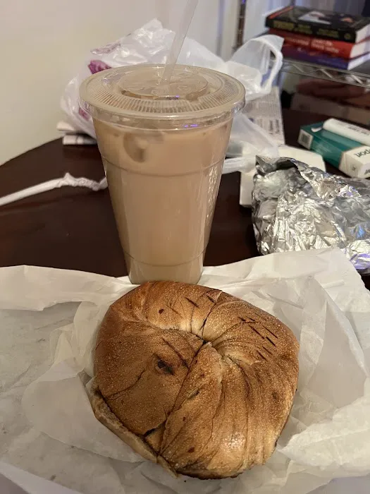 Midwood Hot Bagels Picture 1