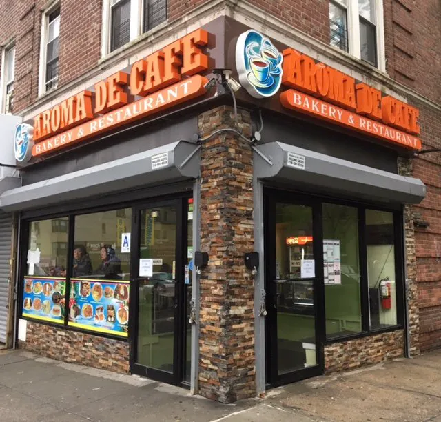 Aroma de Cafe Bakery Restaurant Picture 1