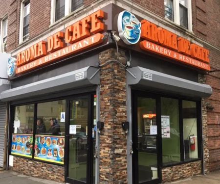 Aroma de Cafe Bakery Restaurant