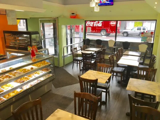 Aroma de Cafe Bakery Restaurant Picture 4
