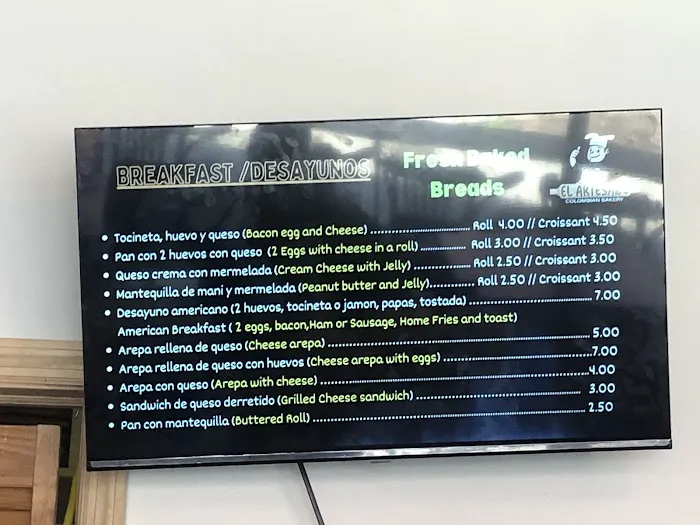 El Artesano Bakery Picture 9