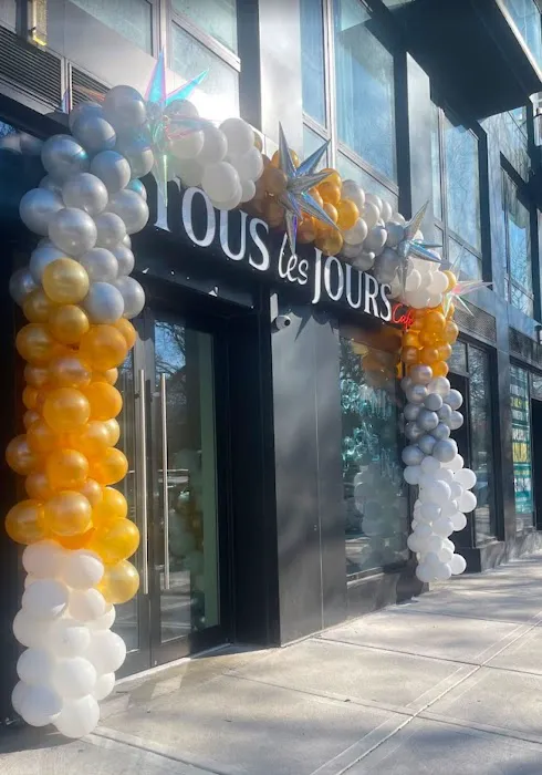 Tous Les Jours Picture 1