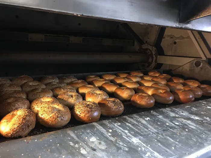 Baker's Dozen Bagels Picture 6