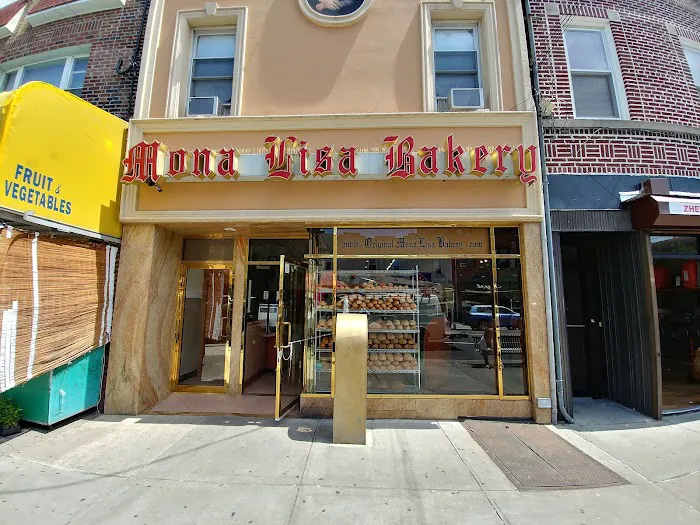Mona Lisa Bakery Picture 4