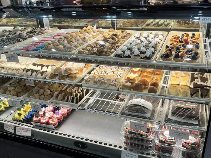 Tasty Pastry Shoppe Picture 2