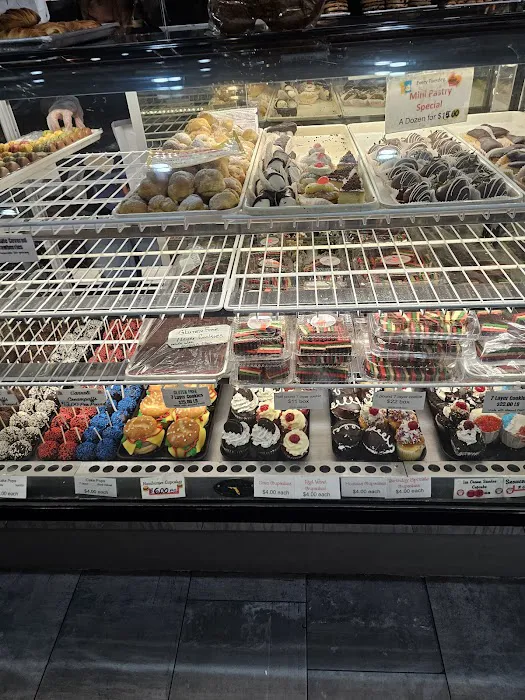 Tasty Pastry Shoppe Picture 5