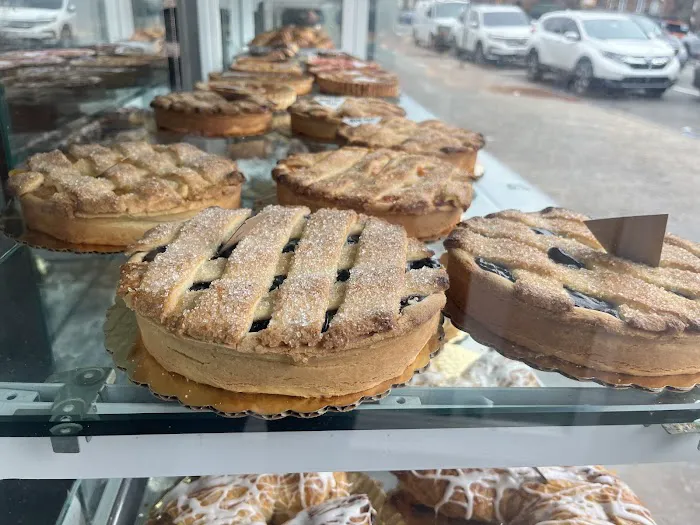 Tasty Pastry Shoppe Picture 10
