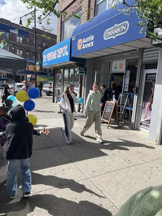 Auntie Anne's Picture 10