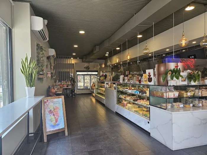 Gigi’s Bakery Picture 2