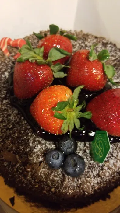 Lily Bloom Bakery Picture 9