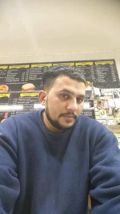 NEW Millennium Bagels Picture 4