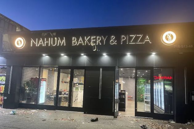 Nahum Bakery & Pizza