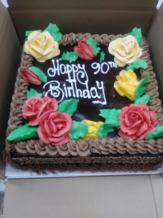 SHLOIMY'S BAKERY Picture 6