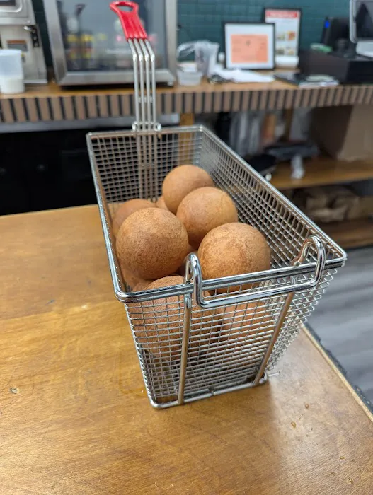 Greenpoint Café & Bakery Picture 8