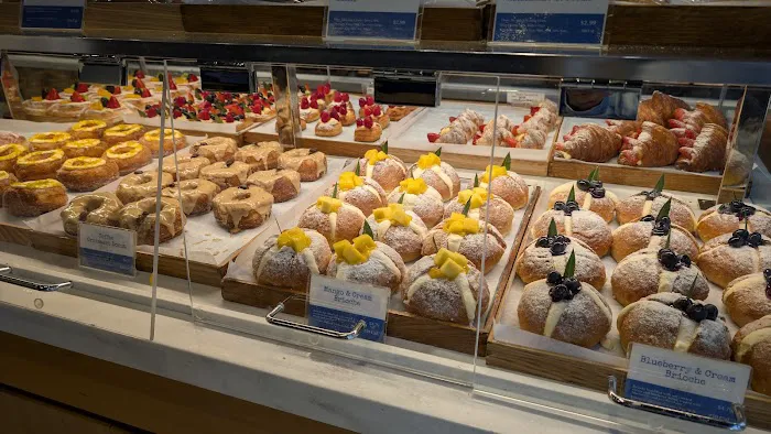 Paris Baguette Picture 8